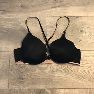 Black lightly lined bra size 36B
